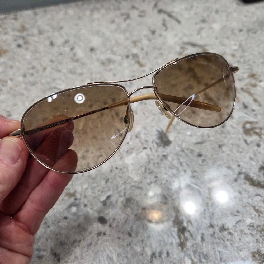 OLIVER PEOPLES‎ - 61-16-125 COMMANDER (GOLDCLEAR GRADIENT BROWN) DISCONTINUED